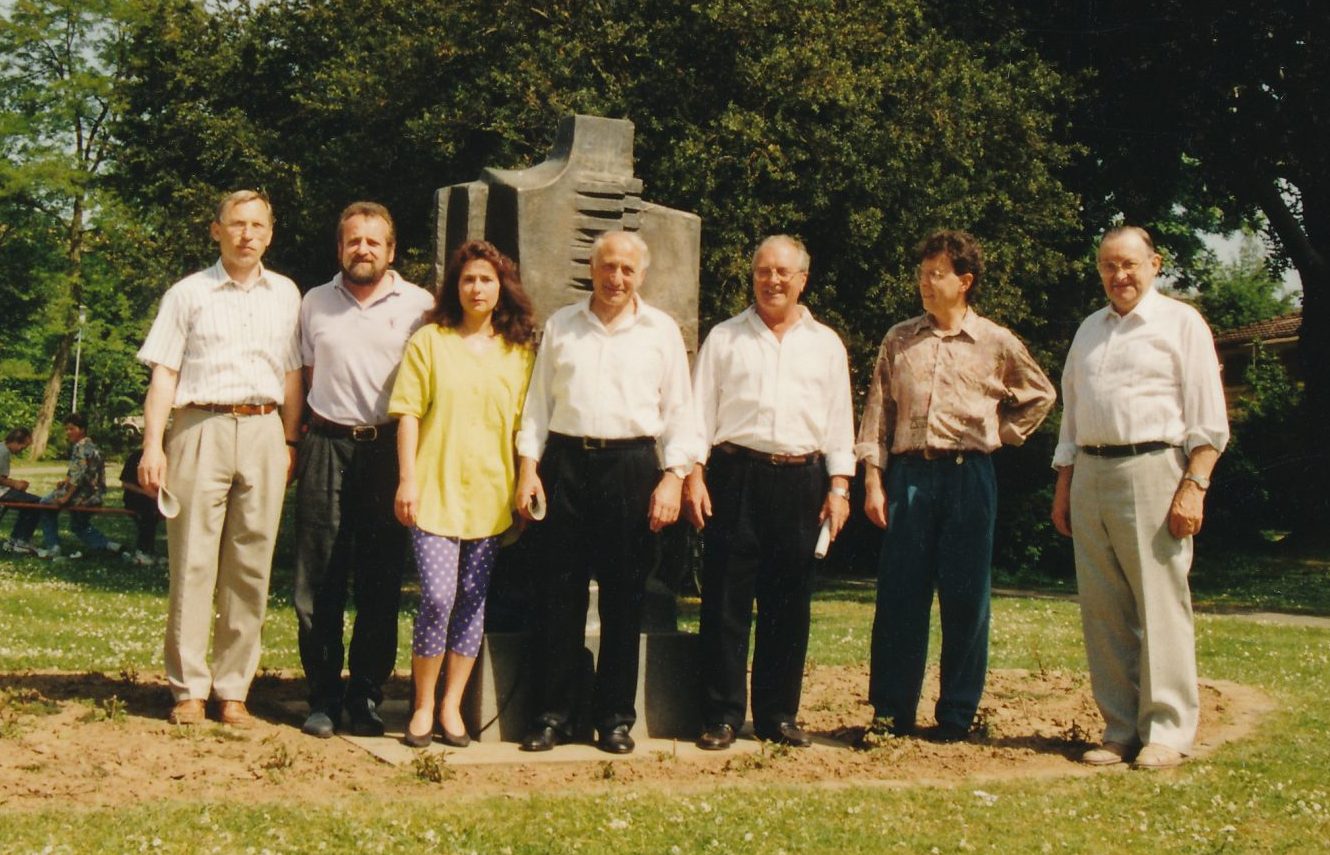 Gründungsvorstand an Kirmes 1991 im Mendelssohnpark v.li. Helmut Mandt, Jopa Schmidt, Petra Stoll, Robert Stoll, Hans Korbach, Joachim Hof, Hans Feldkirchner