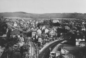 Blick auf die Einfahrt zum Horchheimer Eisenbahntunnel vor der Elektrifizierung in den 1950er Jahren