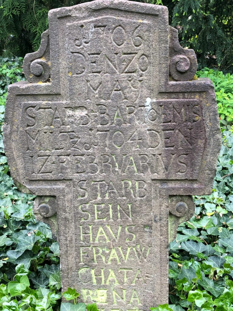 Grab am Koblenzer Hauptfriedhof Nr. 2