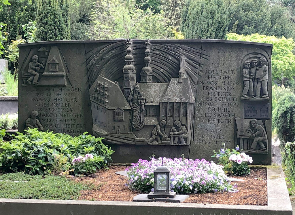Grab am Koblenzer Hauptfriedhof Nr. 4