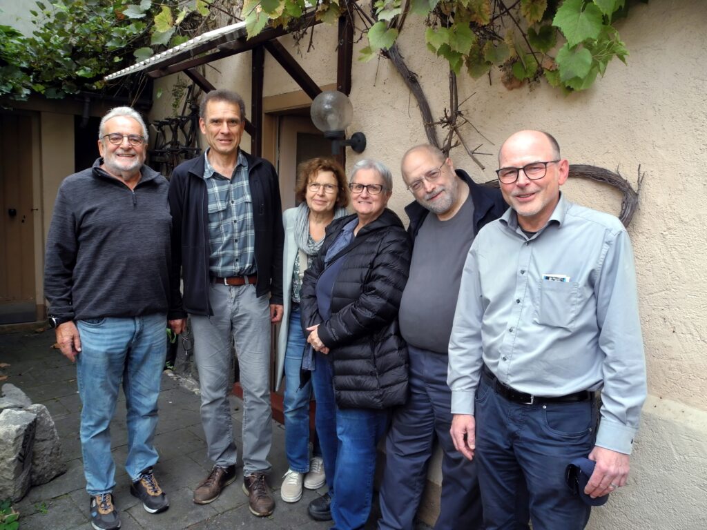 Ehepaar Ralph und Jane Salier zu Besuch im Ortsmuseum 30.09.2025