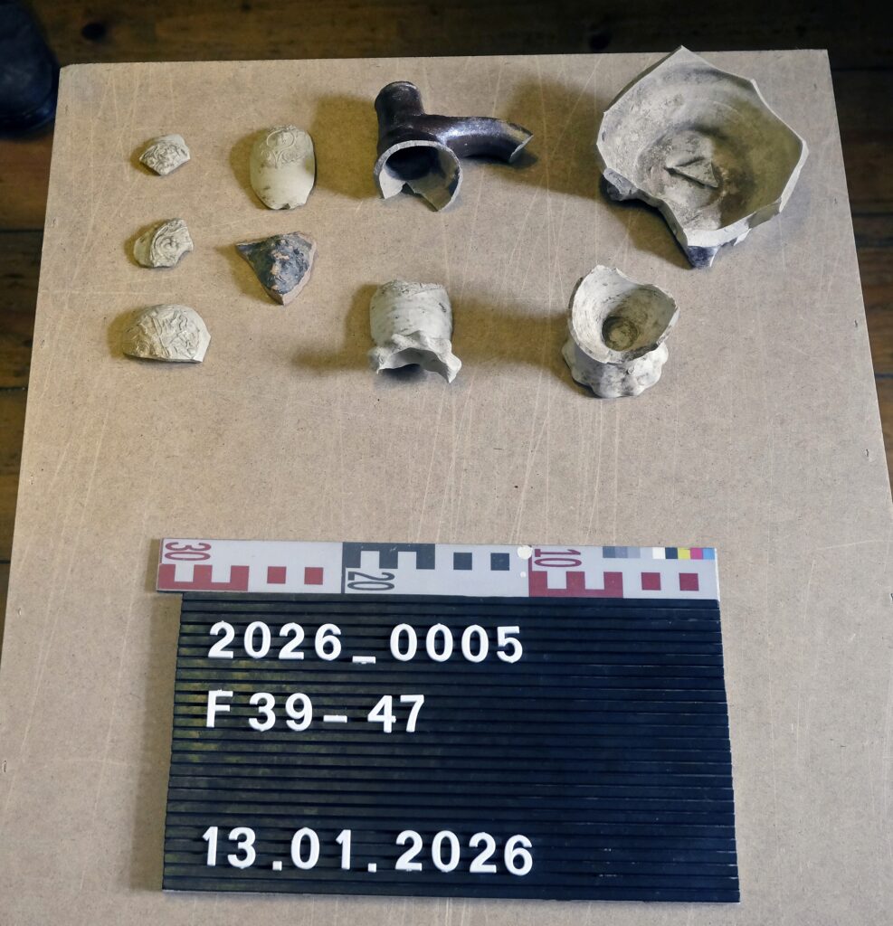 Dokumentation und Erfassung von Fundstücken im Ortsmuseum Horchheim